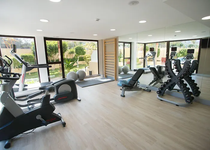 加泰罗尼亚黑金酒店 3*