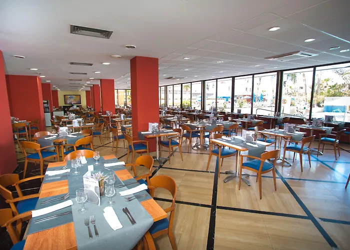 Catalonia Oro Negro 3*