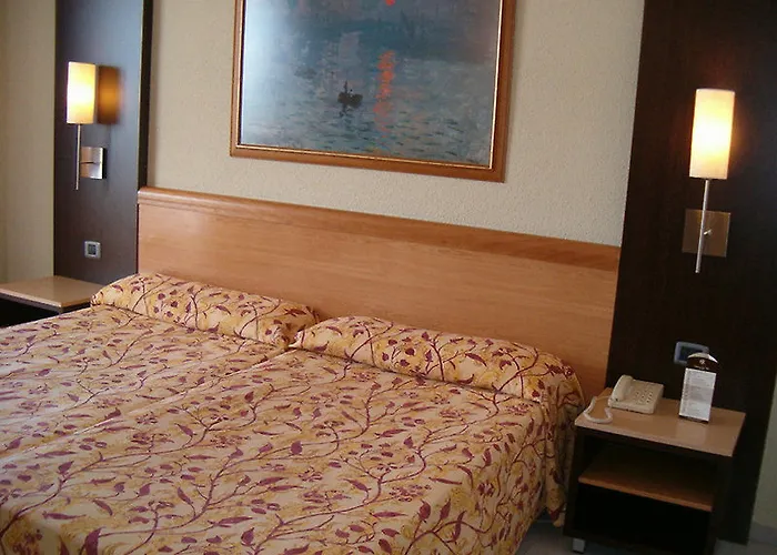 Catalonia Oro Negro Hotel