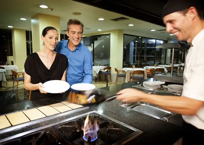 Hotel Catalonia Oro Negro