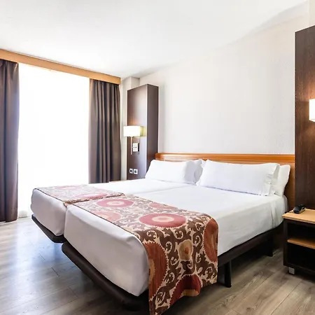 Otel Catalonia Oro Negro