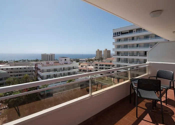 Catalonia Oro Negro Hotel 3*