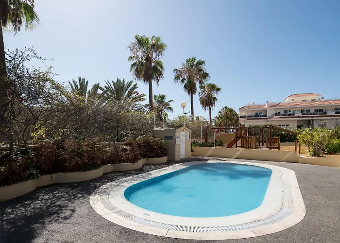 Catalonia Oro Negro 3*